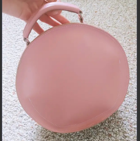 Leather round bag - Picture 2 of 5